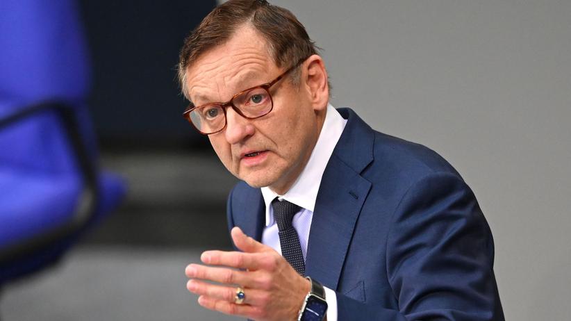 Unterkunft gekündigt: AfD hat Probleme mit Hotel für Jugendgründung in  Gießen | DIE ZEIT