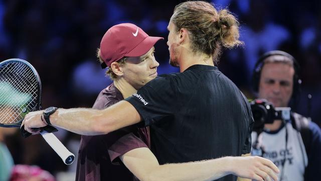 ATP Finals im Tennis: "Momentan der Beste": Zverev fordert Sinner nach Klatsche