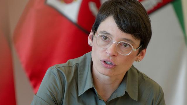 Severno Porenje-Vestfalija vztraja pri načrtih za pripor za deportacijo v Mönchengladbachu