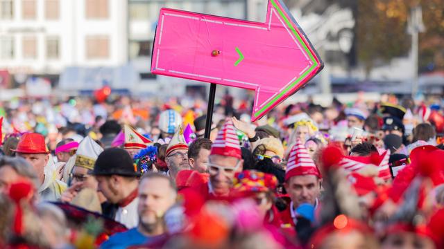 Karnevalsauftakt: 11.11. in Köln: Polizei zieht positive Bilanz