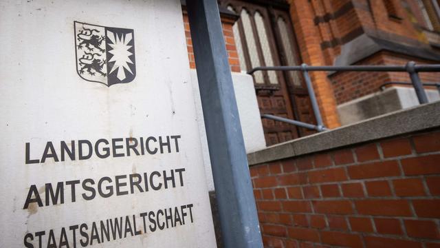 Verdacht der Volksverhetzung: Anklage wegen antisemitischen Aushangs in Flensburg erhoben