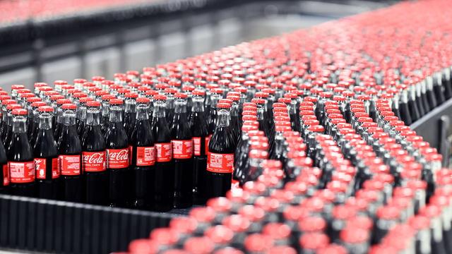 Tarifverhandlungen: Coca-Cola erhöht Löhne seiner Beschäftigten