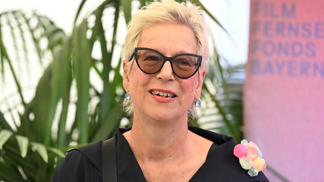 Doris Dörrie snema film o osamljenem življenju s hišnim robotom