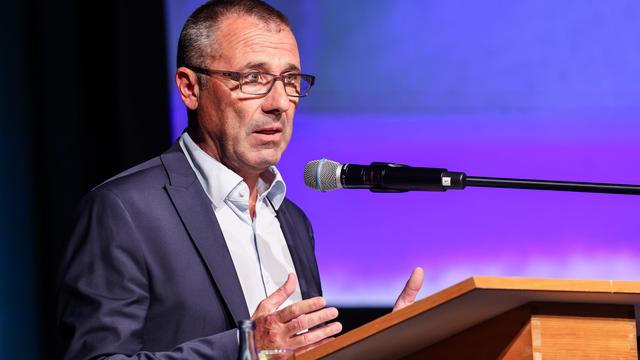 Fußball-Bundesliga: Albrecht tritt als Vereinsvorsitzender bei Hoffenheim zurück