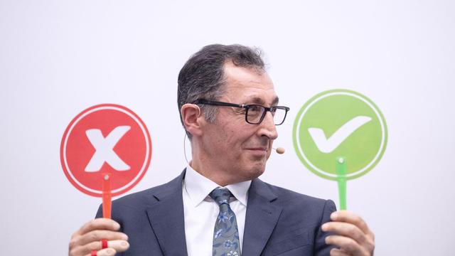 Landtagswahl 2026: Özdemir: Keine Debatten über Schulstruktur