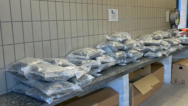 Kriminalität: Drogen bis unters Dach - 56 Kilo Marihuana in Auto gefunden