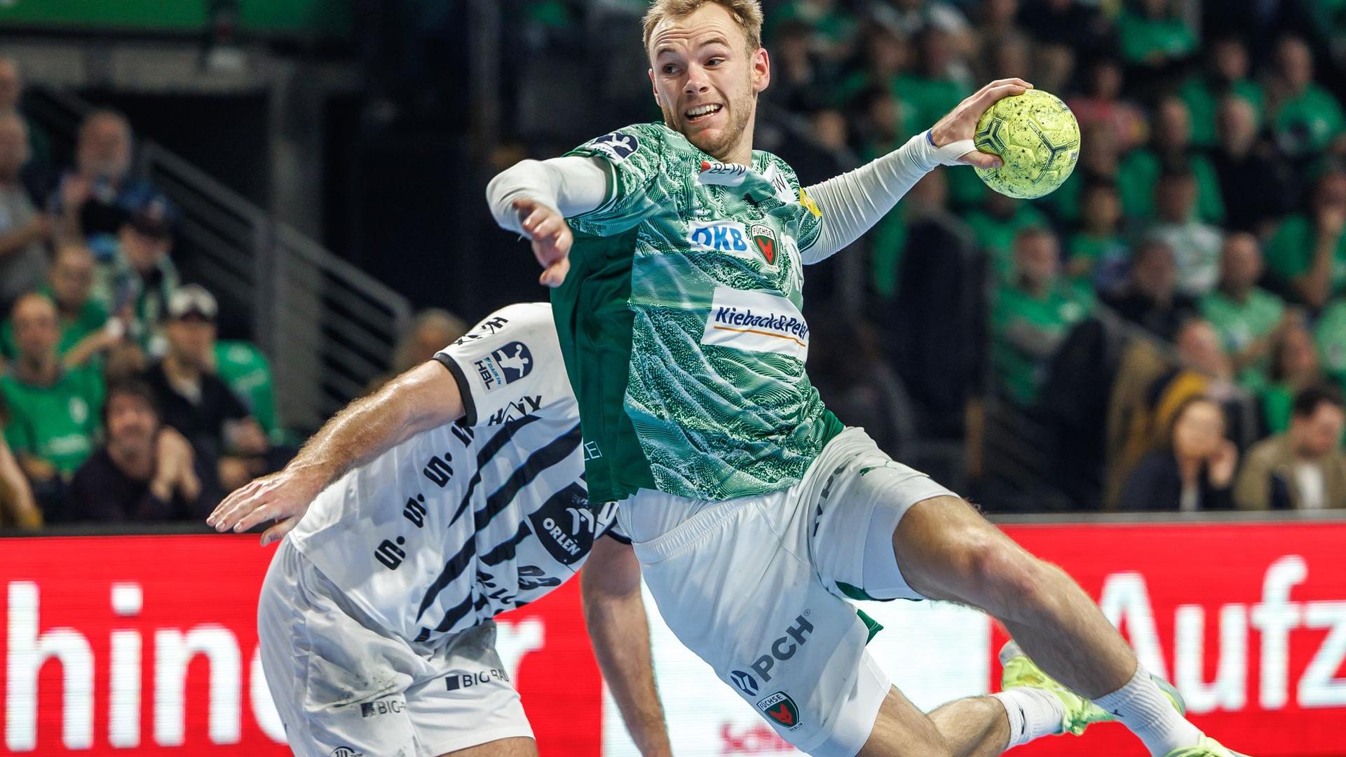 Handball-Bundesliga: Füchse Berlin gewinnen Spitzenspiel gegen THW Kiel