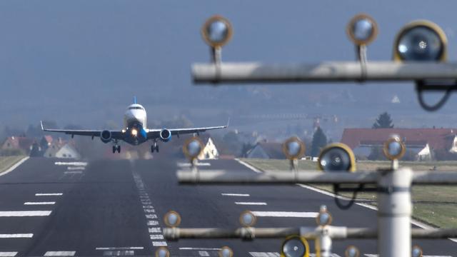 Berlin, Düsseldorf, Hamburg: Friedrichshafen bekommt neue Inlandsflüge in drei Großstädte