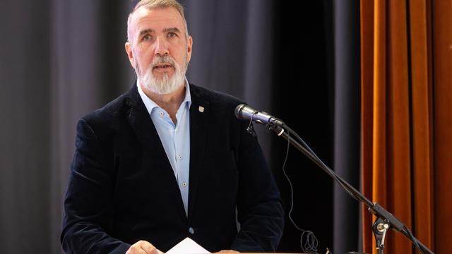 Schnelles Internet: Schütz zu Glasfaser: Thüringen bis 2030 nach vorn bringen