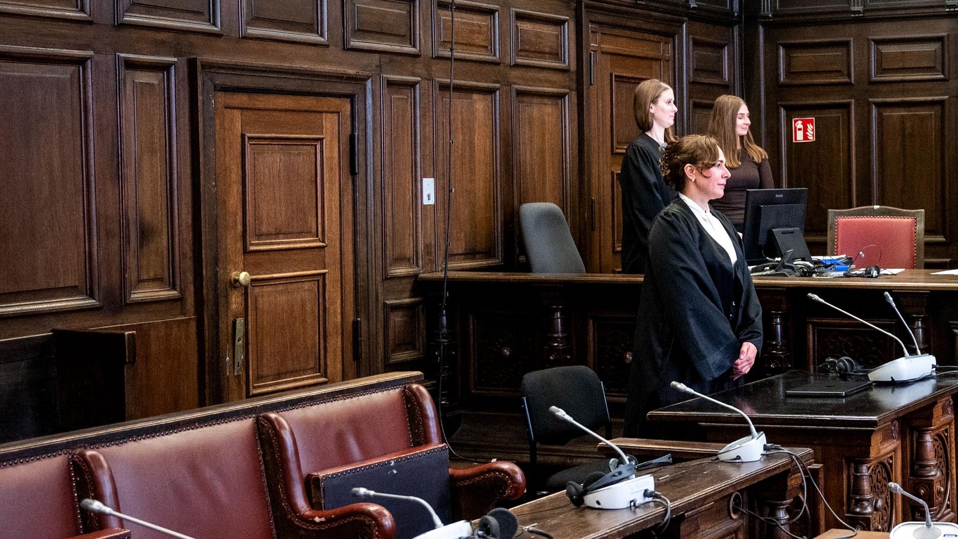 Sicherungsverfahren: Messerangriff im Hauptbahnhof - Täterin wohl psychisch krank