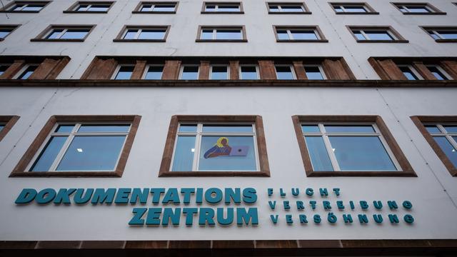 Flucht und Vertreibung: Dokumentationszentrum sucht persönliche Erinnerungsstücke