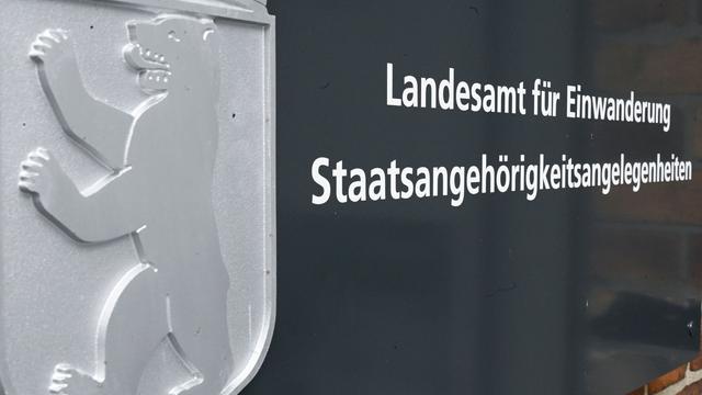 Berlin odvzema državljanstvo Sirijcu, ki je po naturalizaciji slavil Hamas