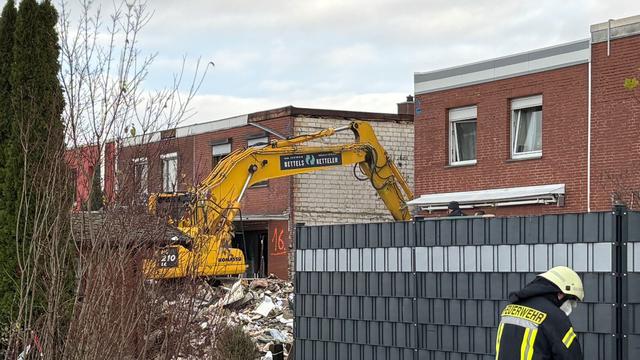 Explosion in Wolfenbüttel: Leichenfund in Trümmern von eingestürztem Reihenhaus