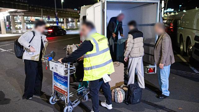 Le 62 Afganistancev sprejelo ponudbo Nemčije za denarno nadomestilo v zameno za zavrnitev vstopa