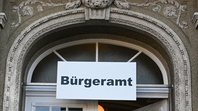 Neues Angebot: Erste Dokumentenbox für Personalausweise