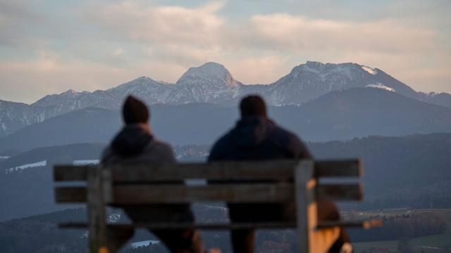Gesellschaft: Heimatverbunden und engagiert – Bericht zeigt Bayern-Trends