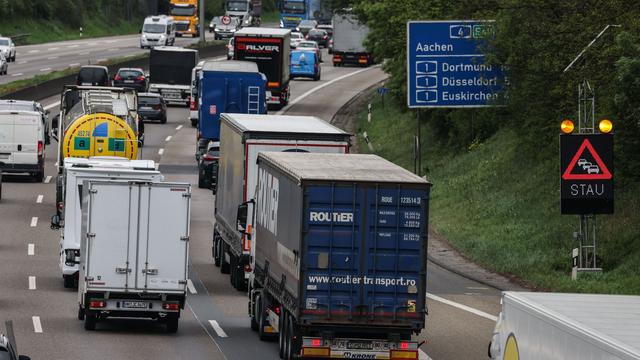 Technik: Polizei kann jetzt Lkw vom Straßenrand kontrollieren