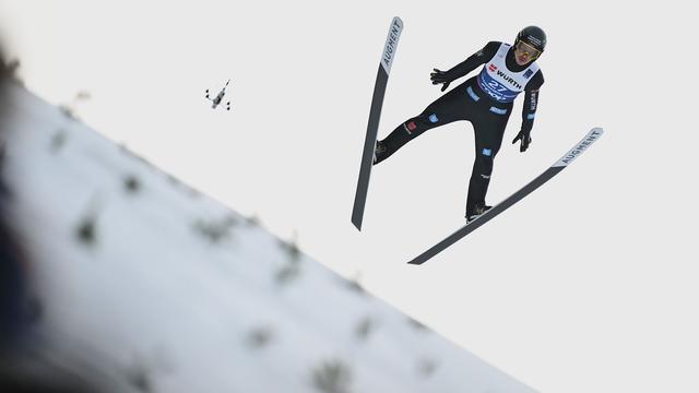 Wintersport: Deutsches Skisprung-Team verfehlt Podest bei Saisonstart