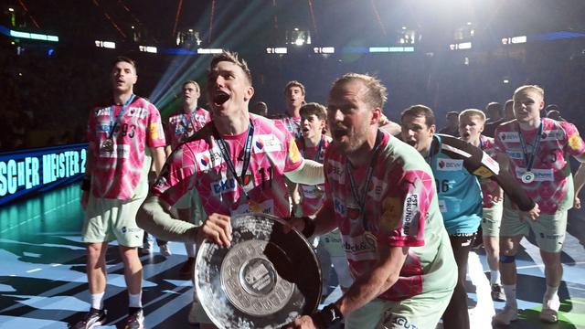 Handball-Bundesliga: Meisterschale aus Füchse-Geschäftsstelle gestohlen