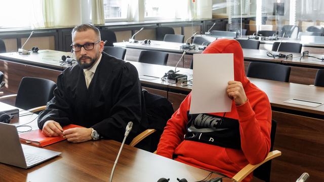 Tödliche Messerstiche: Mitbewohner erstochen - Lebenslang für 39-Jährigen bestätigt