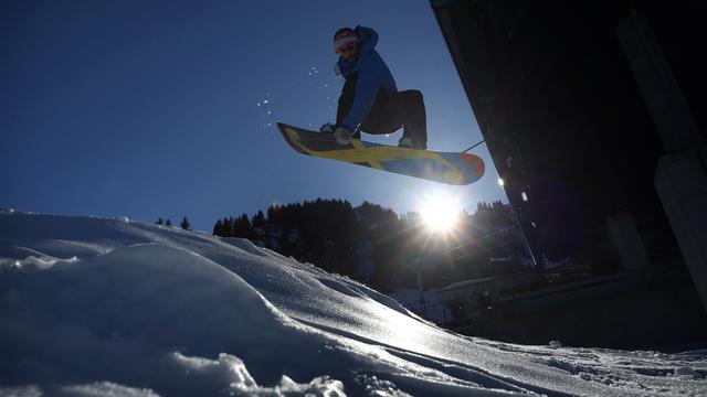 Wintersport: Frühstart in den Schnee - Skipässe teurer
