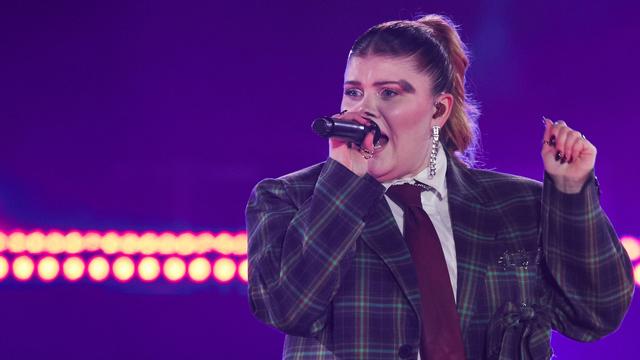 Mönckebergstraße: Tausende bei kostenlosem Loi-Konzert in Hamburger Innenstadt