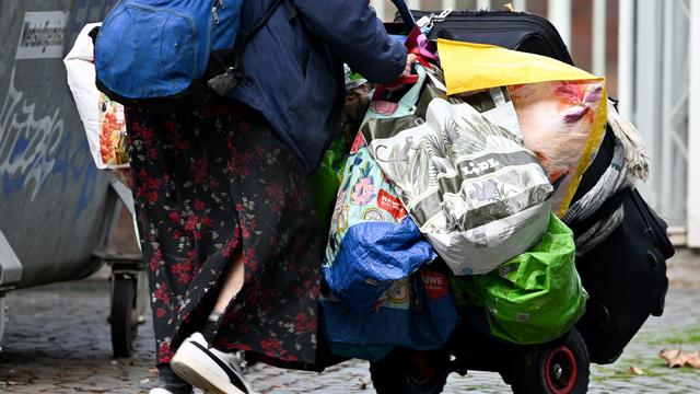 Obdachlosigkeit: Wie kann ich in MV Obdachlosen bei Kältegefahr helfen?