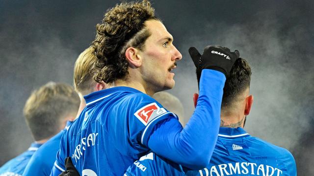 2. Fußball-Bundesliga: Wilder Heimsieg gegen Fürth: Darmstadt bleibt oben dran