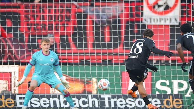2. Fußball-Bundesliga: 1. FC Nürnberg klettert weiter: 