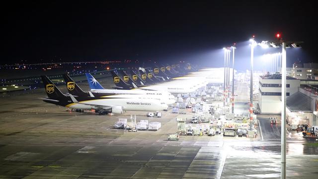 Glätte: Blitzeis legt Flugbetrieb in Köln/Bonn für 45 Minuten lahm