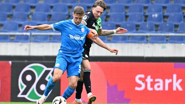 3. Liga: Männel rettet Aue einen Punkt - Hansa klopft oben an