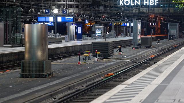 Bahn: Nach Sperrung bald wieder normaler Bahn-Betrieb in Köln