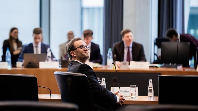 Briefe und Pakete: Netzagentur droht Deutscher Post mit hohen Strafen