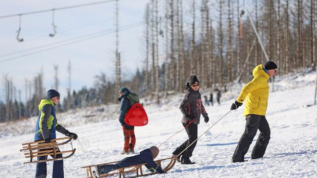 Wetter: Schnee im Harz lockt zahlreiche Besucher an