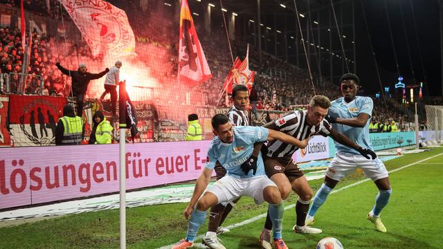 Fußball-Bundesliga: Baumgarts Genugtuung: Union klettert und klettert