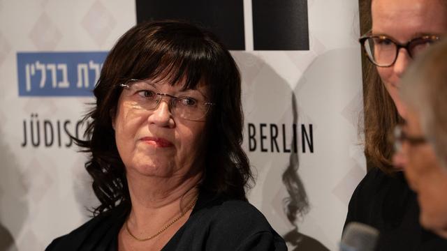 Nach Bandbrief gegen rechts: 