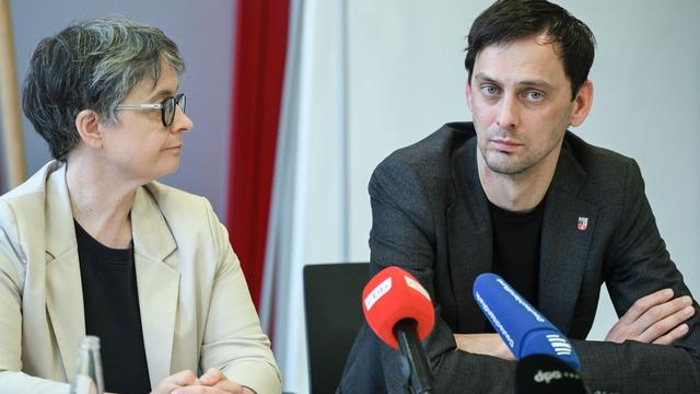 Berliner SPD: SPD-Landesvorsitzende verteidigen ihren Rücktritt