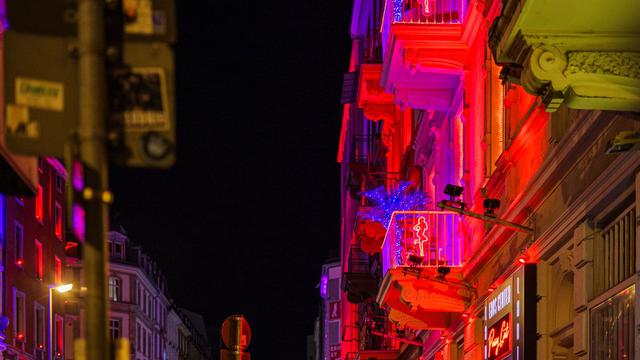 Frauenrechte: Kommission soll Vorschläge für Prostituiertenschutz machen