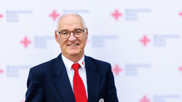 Verbände: Neuer BRK-Chef will für mehr Transparenz sorgen