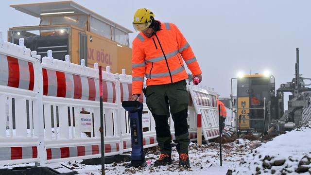 700 Kilometer Erdkabel: Suedlink-Trasse: Baubeginn nach jahrelangem Streit