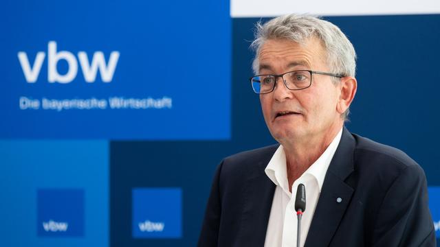 Wirtschaft und Politik: Vbw-Chef Brossardt: Kein Austausch mit AfD-Vertretern