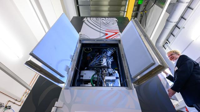 Forschung: Fraunhofer-Institut Halle hat neue Hochleistungs-Mikroskope