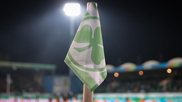 Greuther Fürth podpisal prvo profesionalno pogodbo z mladim igralcem Marito