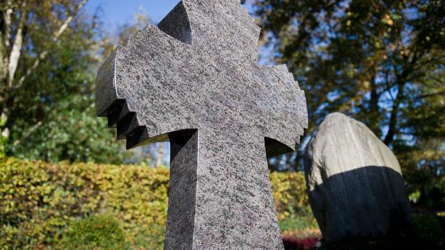 Kriminalität: Tatverdächtiger nach Grabschändungen ermittelt