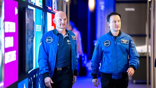 Raumfahrt: Astronaut Gerst: "Wir wollen dem Mond Geheimnisse entlocken"