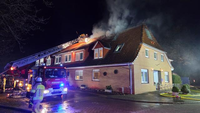 Brände: Pflegeheim-Brand: 43 Bewohner nachts in Sicherheit gebracht