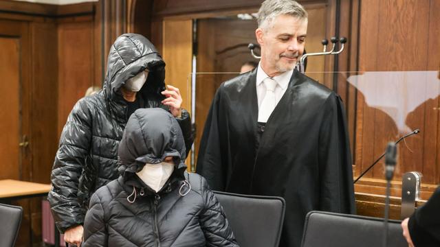 Schmerzensgeld: Tod auf Klassenfahrt: Vater verklagt Land NRW