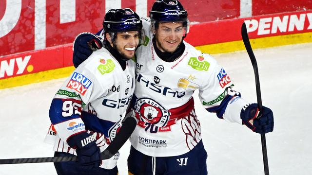Deutsche Eishockey Liga: Eisbären Berlin gewinnen mit 6:1 in Wolfsburg