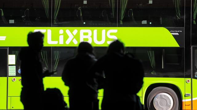 Kriminalität: Flixbus-Fahrer von betrunkenem Fahrgast attackiert
