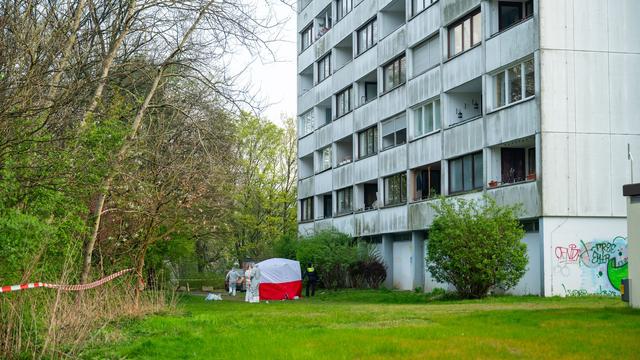 Gescheiterter Fluchtversuch: Nach tödlichem Balkonsturz - Prozess gegen zehn Angeklagte